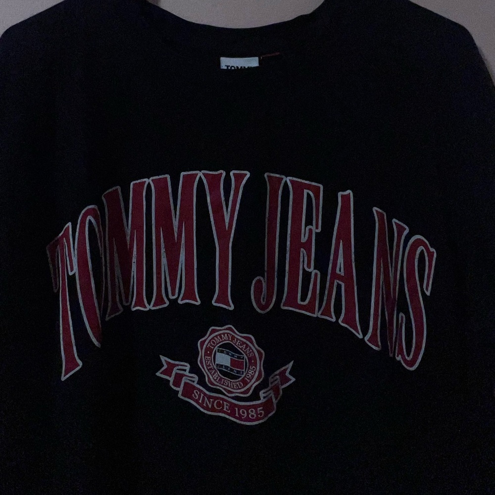 Tommy Hilfiger Black Sweatshirt with Red Logo Print